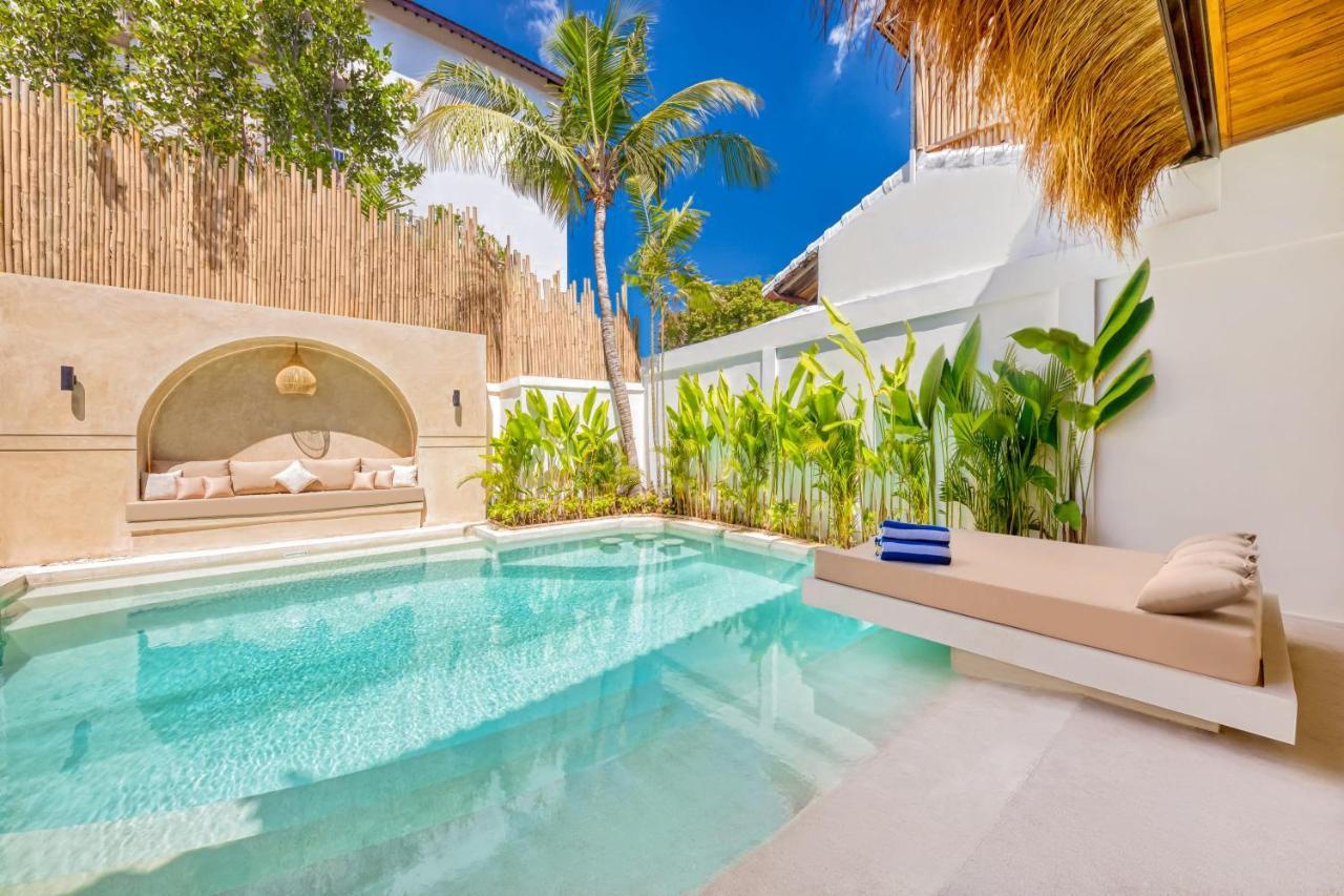 Villa Waikiki - Brand New 4bdr With Huge Pool Seminyak (Bali)
