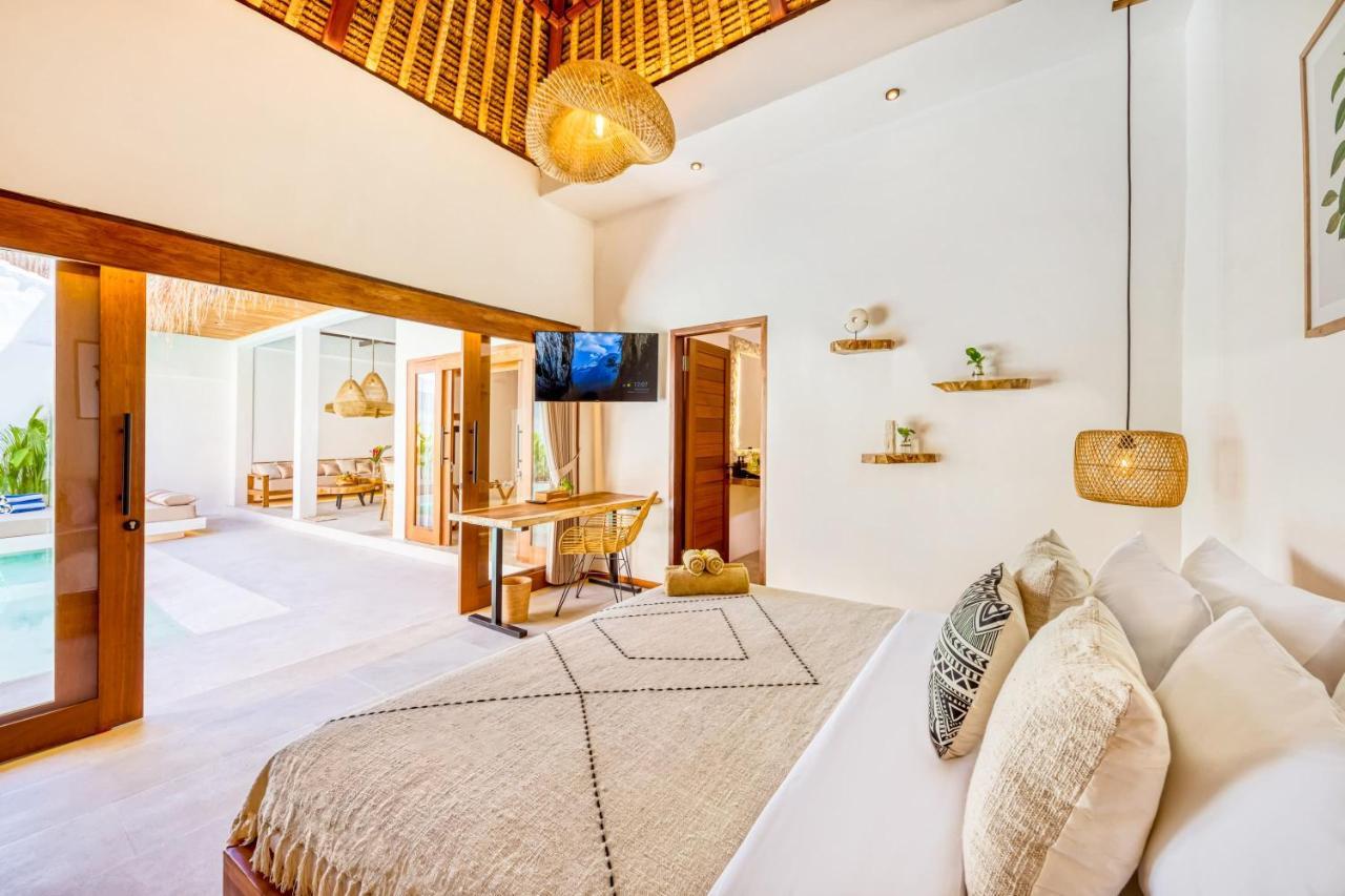 Villa Waikiki - Brand New 4bdr With Huge Pool Seminyak (Bali)
